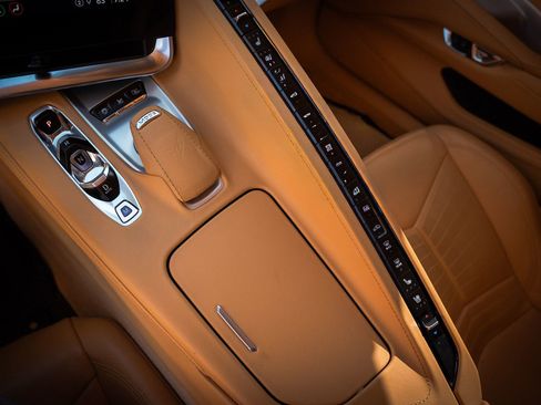 Used 2021 Chevrolet Corvette Stingray Premium Conv w/ Z51 Performance Package image 54