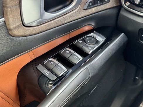 Used 2022 Kia Sorento SX Prestige w/ Rust Color Package image 35