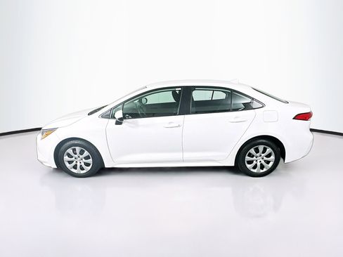 Used 2024 Toyota Corolla LE FWD image 4