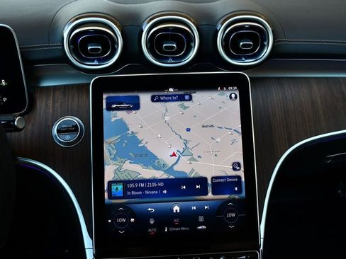 Used 2024 Mercedes-Benz CLE 300 4MATIC Cabriolet image 75