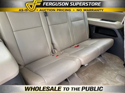 Used 2011 Toyota Sequoia Platinum AWD/4WD image 28