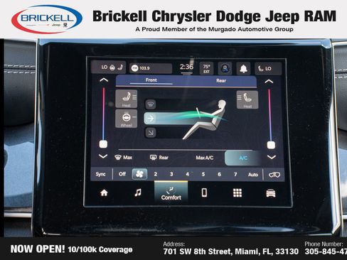 Used 2023 Jeep Grand Cherokee L Laredo image 25