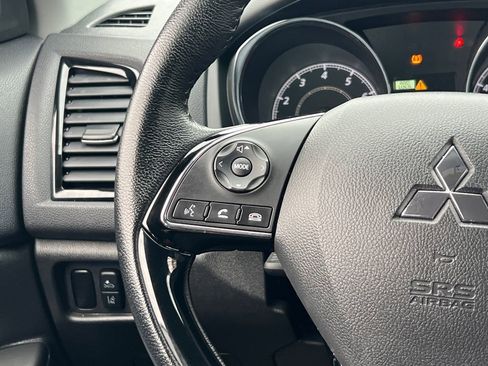 Used 2024 Mitsubishi Outlander Sport AWD image 24
