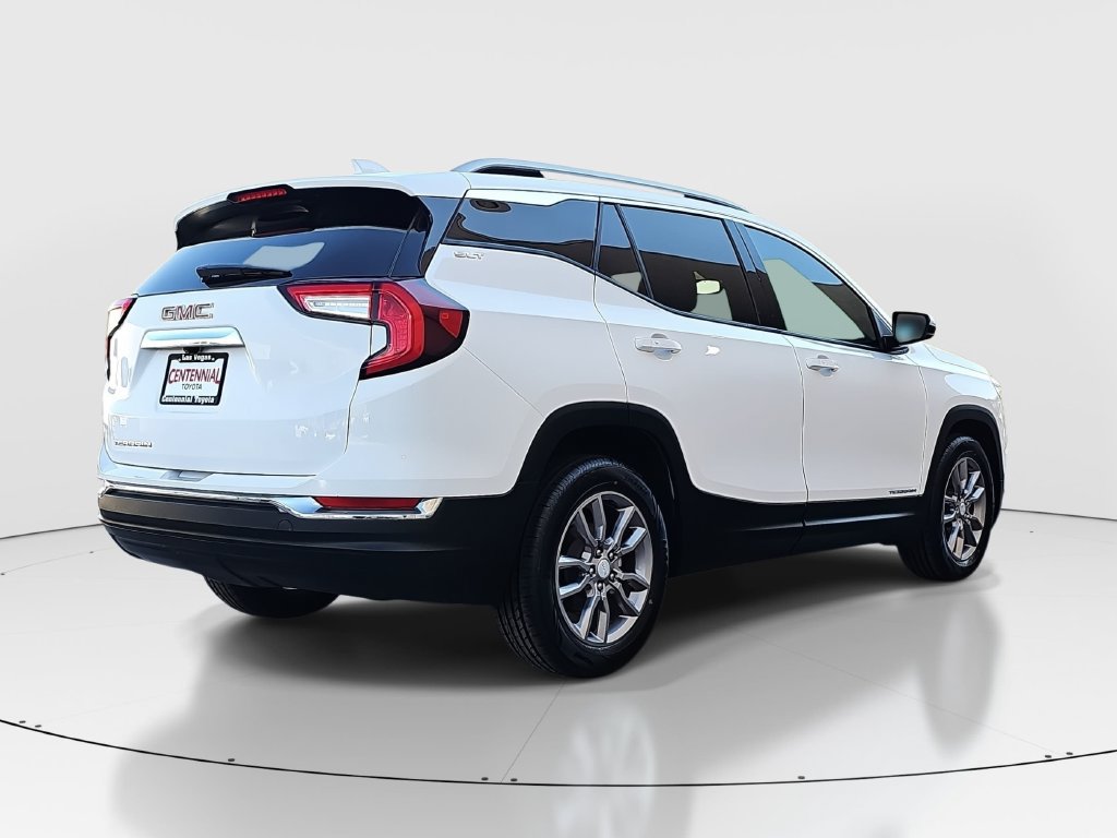 Used 2023 GMC Terrain SLT FWD image 5