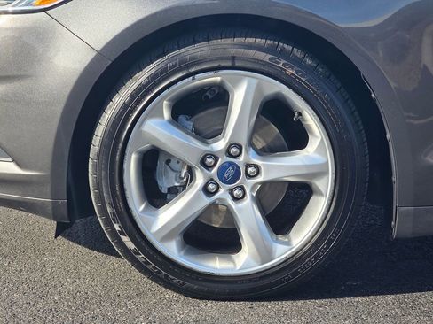 Used 2016 Ford Fusion S w/ Equipment Group 101A image 9