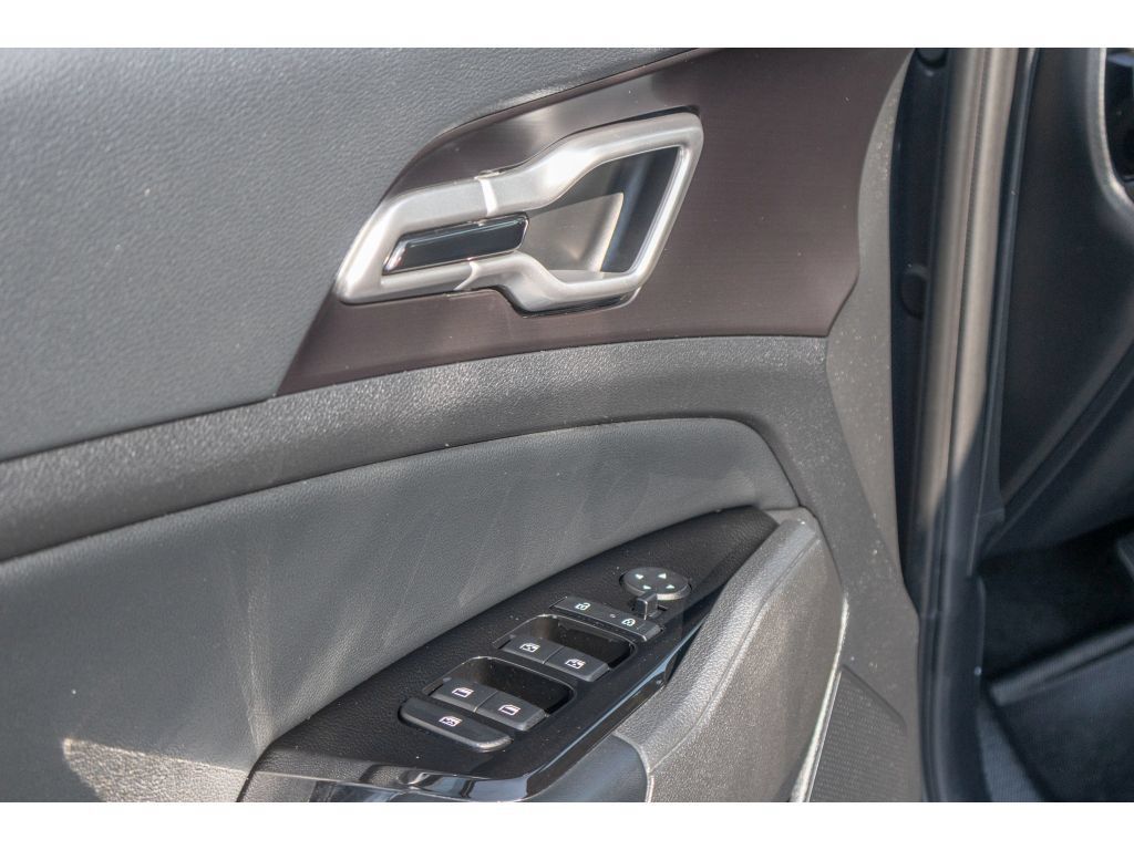 Used 2023 Kia Sportage EX AWD/4WD image 19