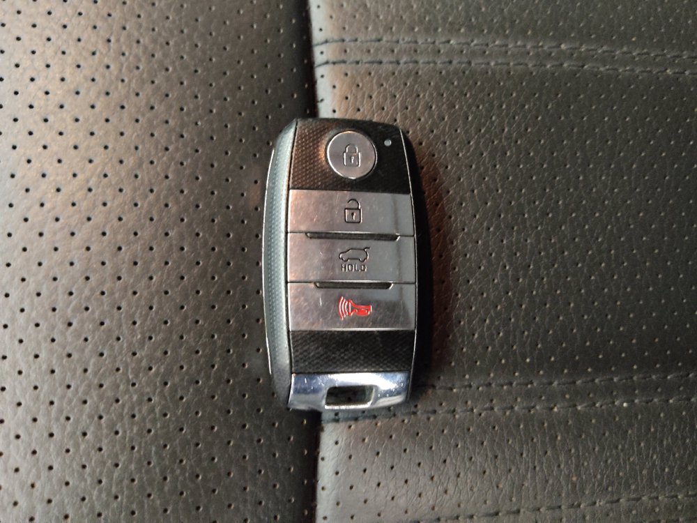 Used 2014 Kia Sorento SX FWD image 32