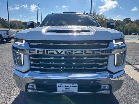 Used 2021 Chevrolet Silverado 2500 LTZ image 4