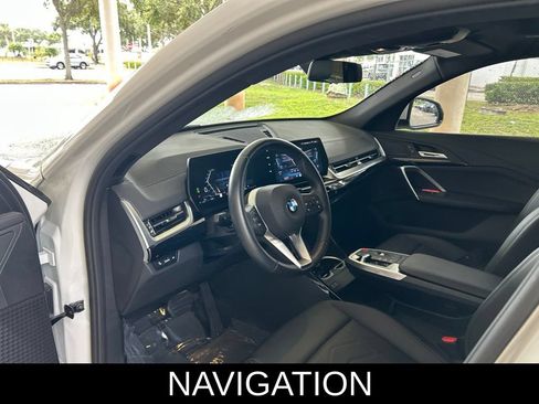 Used 2026 BMW X2 xDrive28i AWD/4WD image 8