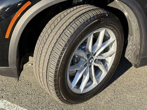 Certified 2023 BMW X5 sDrive40i w/ Premium Package image 19