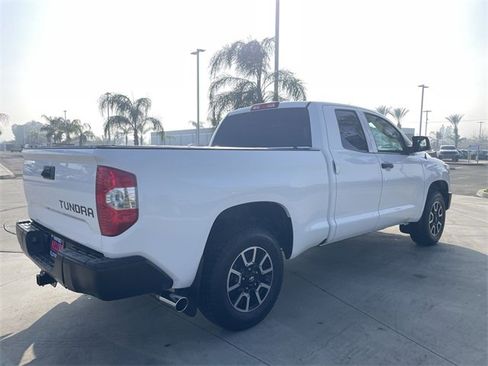 Used 2018 Toyota Tundra SR image 8
