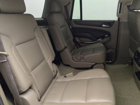 Used 2017 Chevrolet Tahoe LT w/ LT Signature Package image 19