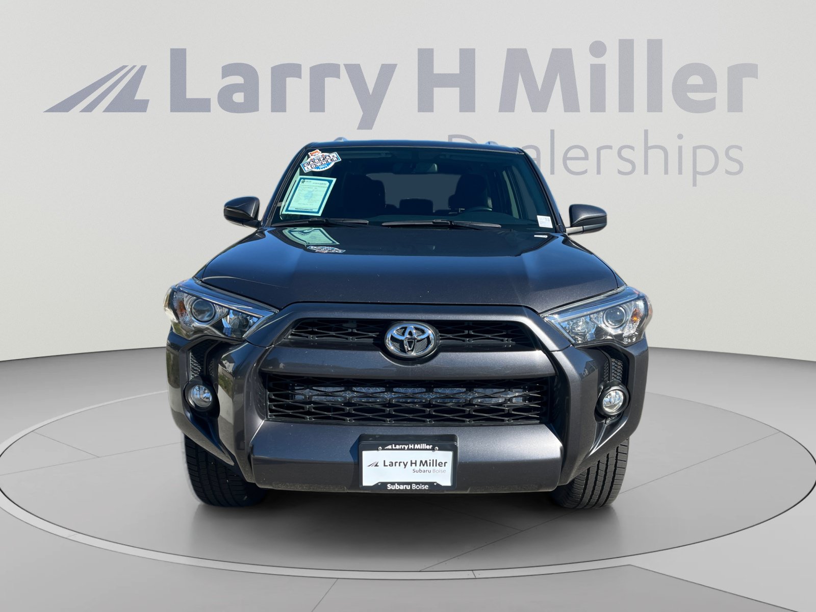 Used 2016 Toyota 4Runner SR5 AWD/4WD image 8