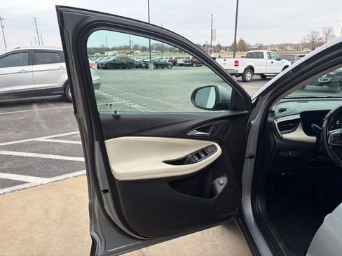 Used 2024 Buick Encore GX Preferred w/ Comfort Package image 10