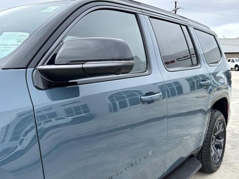 New 2026 Jeep Grand Wagoneer 4WD image 7