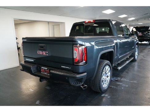 Used 2017 GMC Sierra 1500 Denali image 7