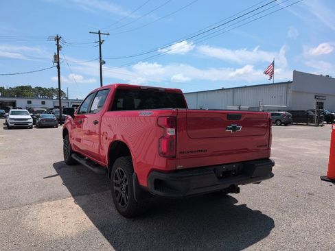 Used 2026 Chevrolet Silverado 1500 Custom Trail Boss w/ Turbomax Blackout Package AWD/4WD image 6