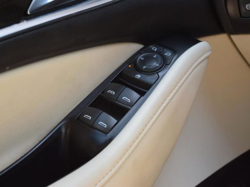 Used 2023 Buick Enclave Essence AWD/4WD image 20
