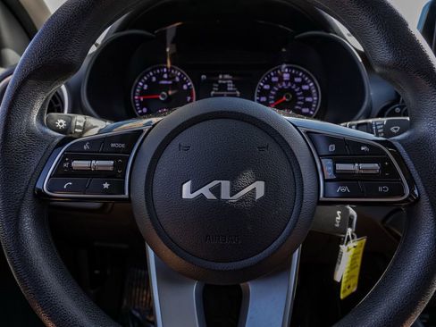 Used 2024 Kia Forte LXS image 25