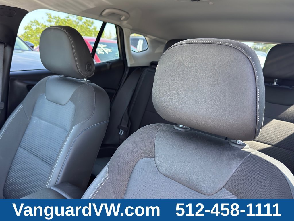 Used 2026 Chevrolet Trax LT FWD image 12