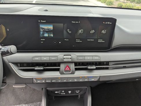 New 2026 Kia K4 FWD image 21