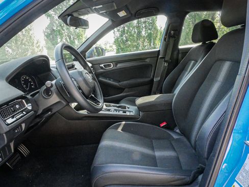 Used 2023 Honda Civic Sport image 7