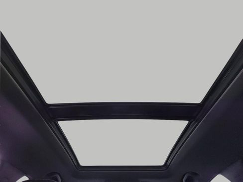 Used 2024 Chevrolet Equinox RS w/ RS Leather Package image 24