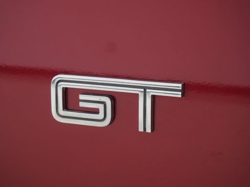 Used 2005 Ford Mustang GT image 7