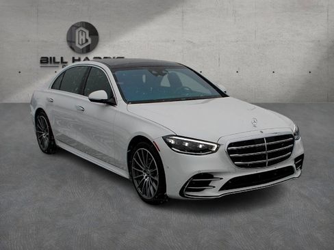 Used 2025 Mercedes-Benz S 580 4MATIC Sedan image 3