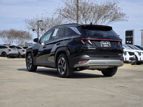 Used 2025 Hyundai Tucson SEL FWD image 3