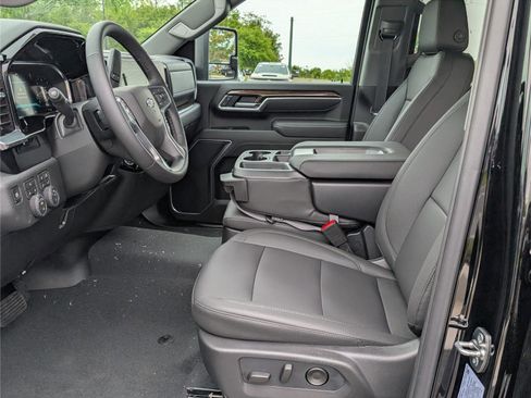 New 2026 Chevrolet Silverado 2500 LT w/ Trail Boss Package AWD/4WD image 12