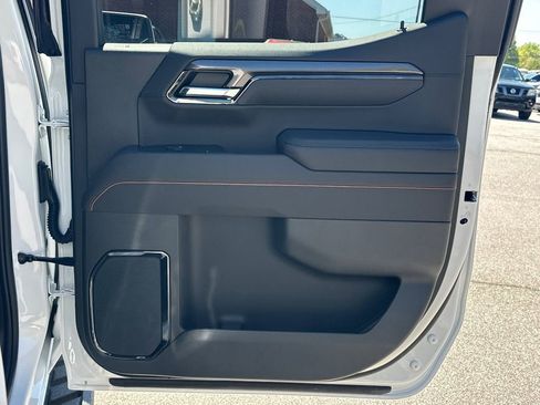 New 2026 GMC Sierra 1500 AT4 w/ AT4 Premium Package image 17