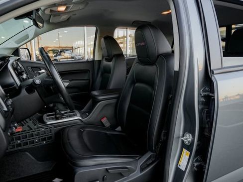 Used 2019 Chevrolet Colorado ZR2 w/ LPO, Premium Interior Package image 26