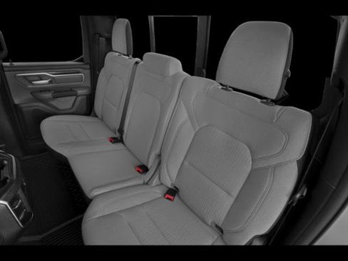 Certified 2022 RAM 1500 Big Horn AWD/4WD image 13