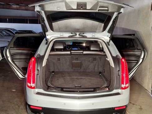 Used 2015 Cadillac SRX Luxury w/ Driver Awareness Package image 11