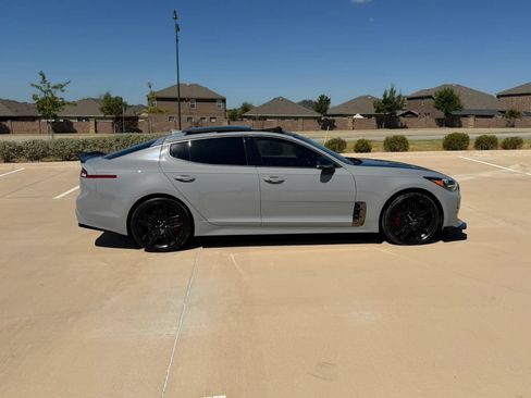 Used 2022 Kia Stinger GT1 w/ Red Interior Color Package RWD image 8