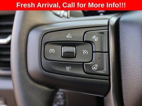 Used 2023 GMC Sierra 1500 AT4 w/ Technology Package AWD/4WD image 40