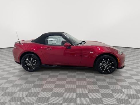 New 2025 MAZDA MX-5 Miata Grand Touring w/ Appearance Package image 12