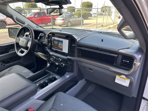 New 2024 Ford F150 XLT w/ Equipment Group 302A MID image 35
