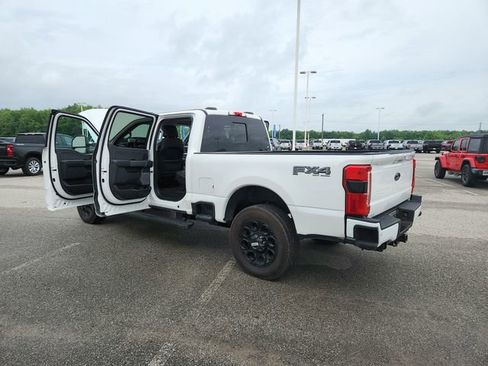 Used 2023 Ford F250 Lariat w/ Lariat Ultimate Package AWD/4WD image 14