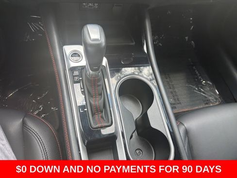 Used 2025 Nissan Altima 2.5 SR FWD image 11