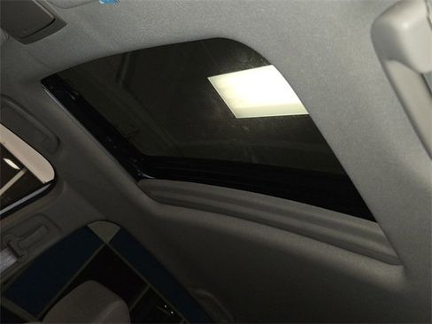 Used 2021 Honda CR-V EX image 21