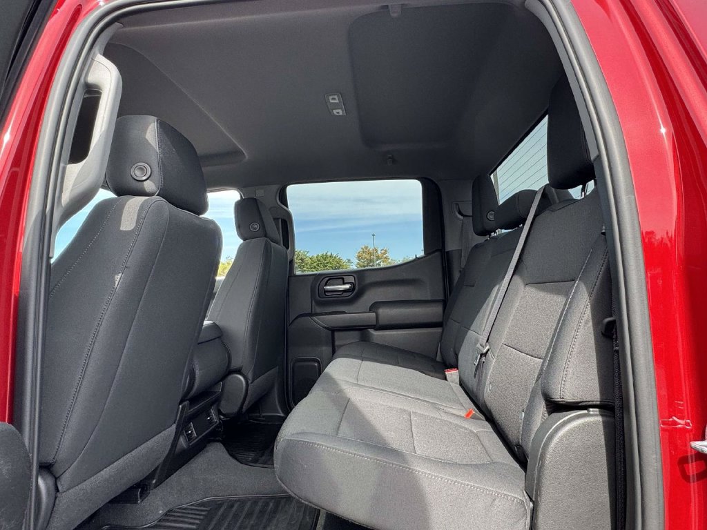 Used 2021 Chevrolet Silverado 1500 Custom AWD/4WD image 14