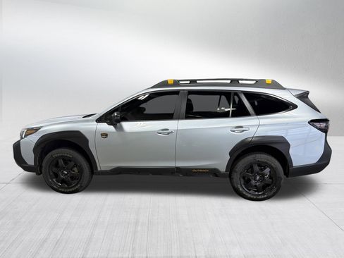 Certified 2024 Subaru Outback Wilderness AWD/4WD image 5