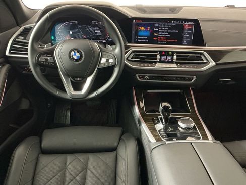 Certified 2023 BMW X5 xDrive40i w/ Premium Package AWD/4WD image 9