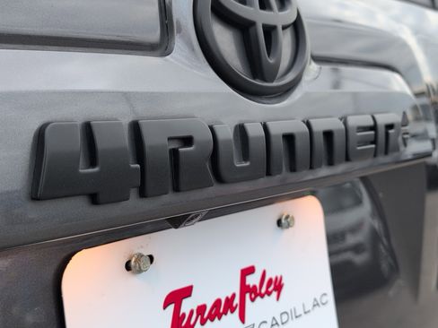 Used 2023 Toyota 4Runner SR5 Premium image 30