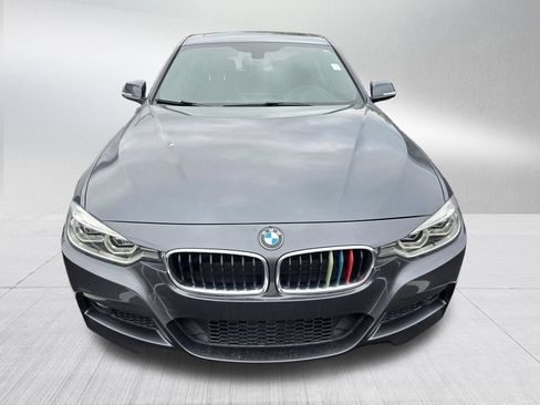 Used 2018 BMW 340i xDrive Sedan w/ Premium Package AWD/4WD image 17
