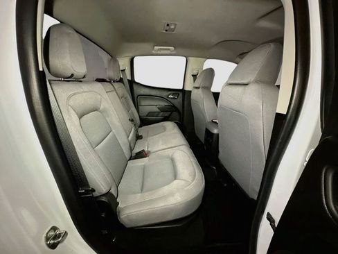Used 2016 Chevrolet Colorado LT AWD/4WD image 34
