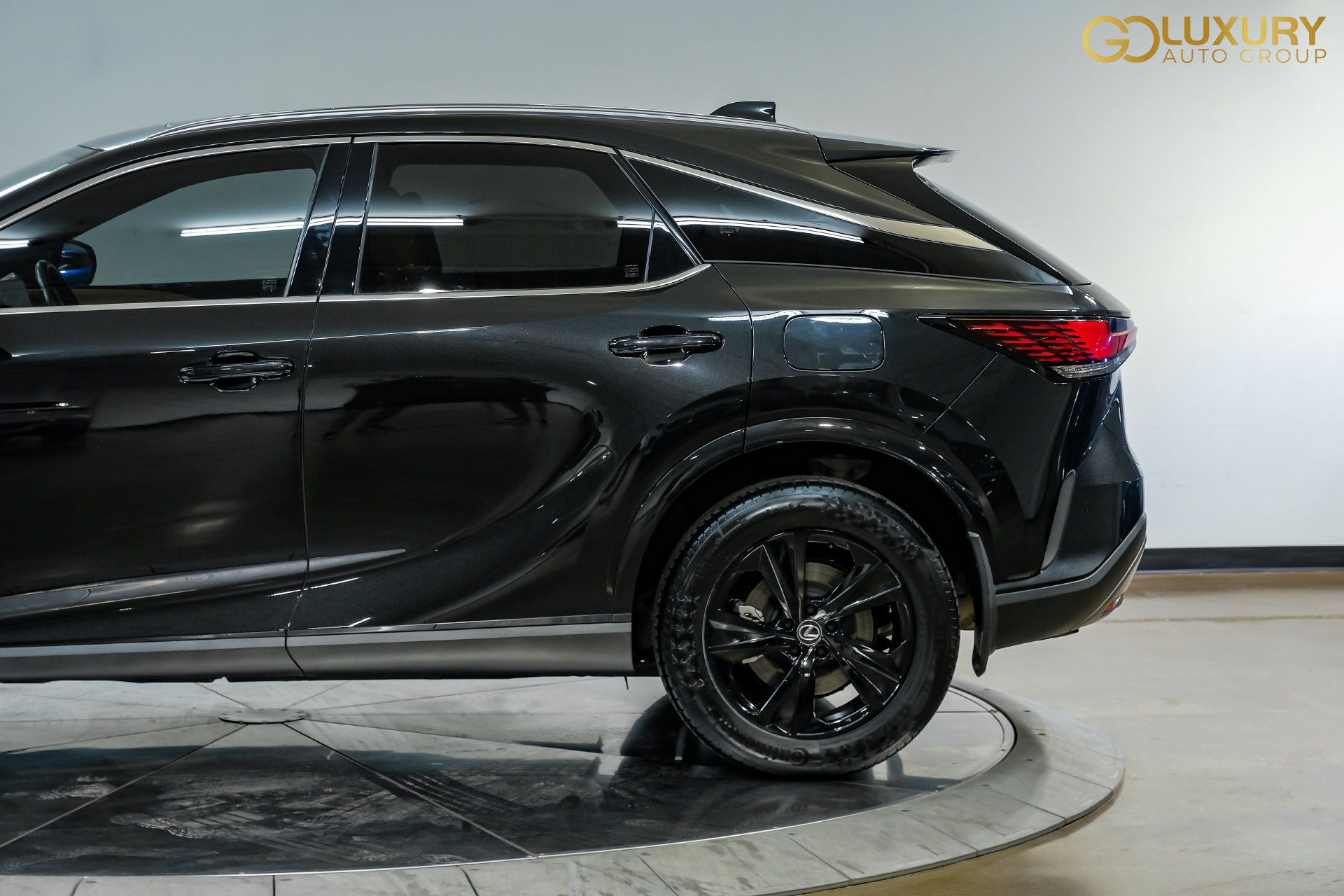 Used 2024 Lexus RX 350 Premium w/ Cold Area Package FWD image 15