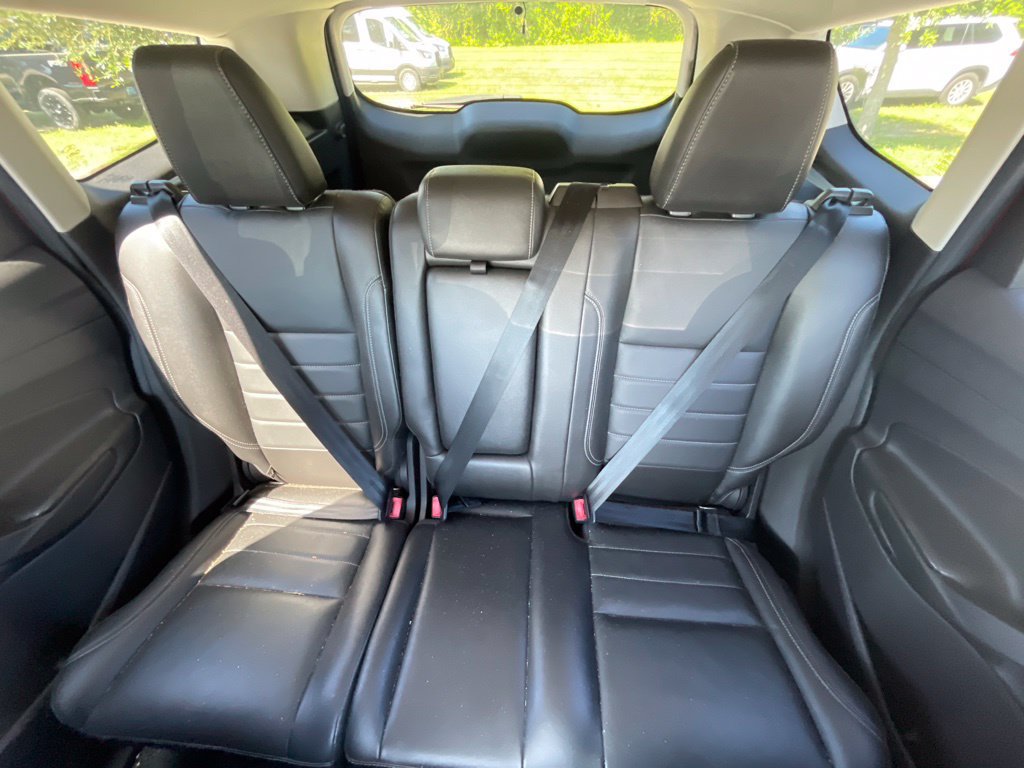 Used 2015 Ford Escape Titanium FWD image 9